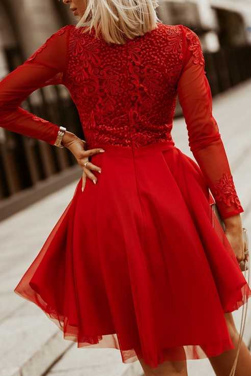 Sukienka rozkloszowana z koronką Suzie czerwona